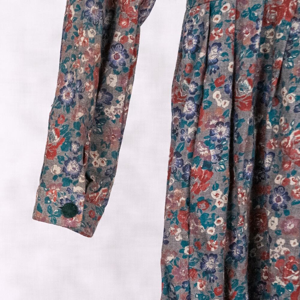 Vintage Laura Ashley Dress Floral Viyella Fabric US Size 8 Velvet Collar Cottage - Picture 6 of 9